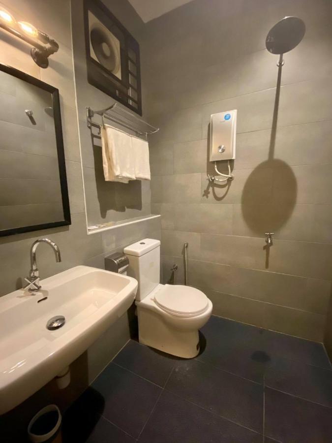 Wan Loong Hotel بونتييان كيتْشيل المظهر الخارجي الصورة